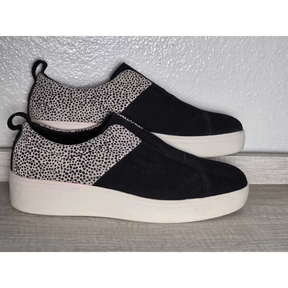 NWOT Toms comfy slip on shoes size 12